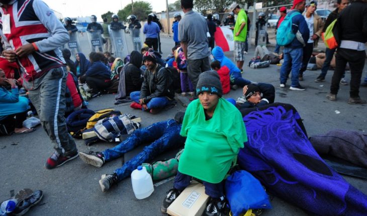 translated from Spanish: Tijuana declara crisis humanitaria por migrantes