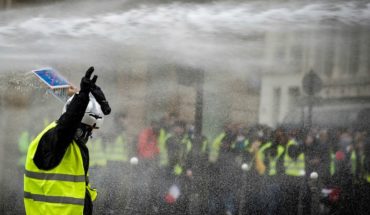 Autoridades aseguraron que última protesta de "Chalecos Amarillos" dejó daños "catastróficos" en París