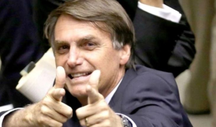 Bolsonaro pretende garantizar por decreto la tenencia de armas para personas “sin antecedentes”