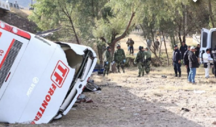 Cae autobús de puente en San Luis Potosí, reportan 7 muertos