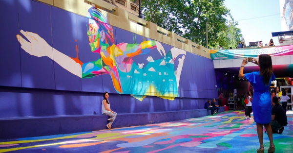 Color bajo tierra: cómo está cambiando el casco histórico de Santiago