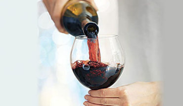 Beber diariamente de forma moderada una copa de vino mejora la función cognitiva, estudio
