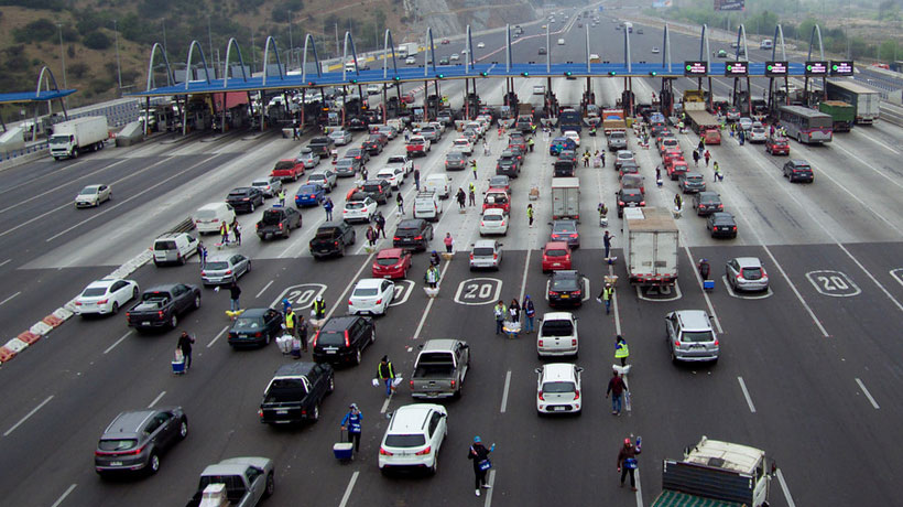Fin de semana de Año Nuevo: 553 mil vehículos abandonarían Santiago