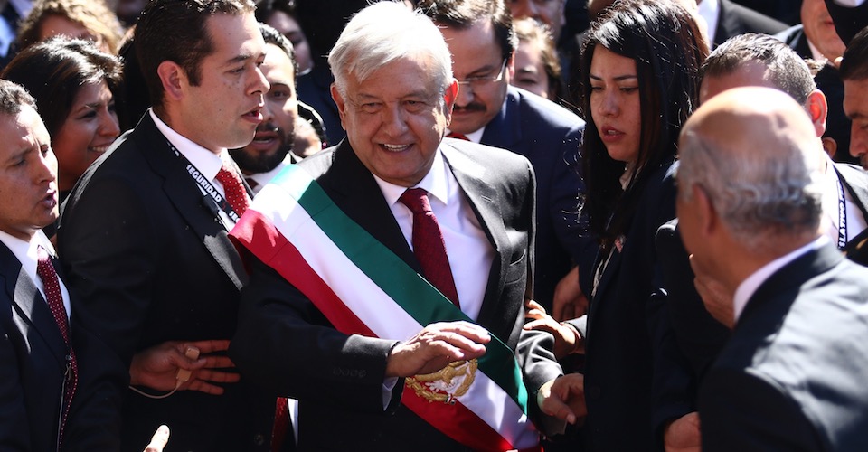 López Obrador se trasladó con pocos elementos de seguridad.