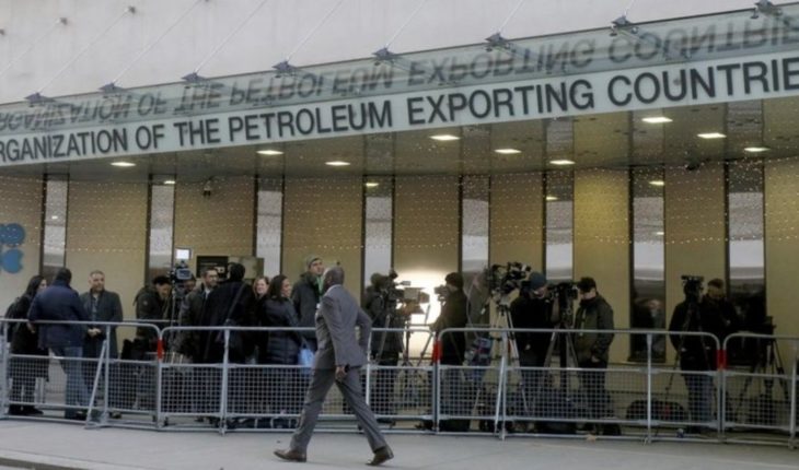 OPEP posterga decisión sobre producción