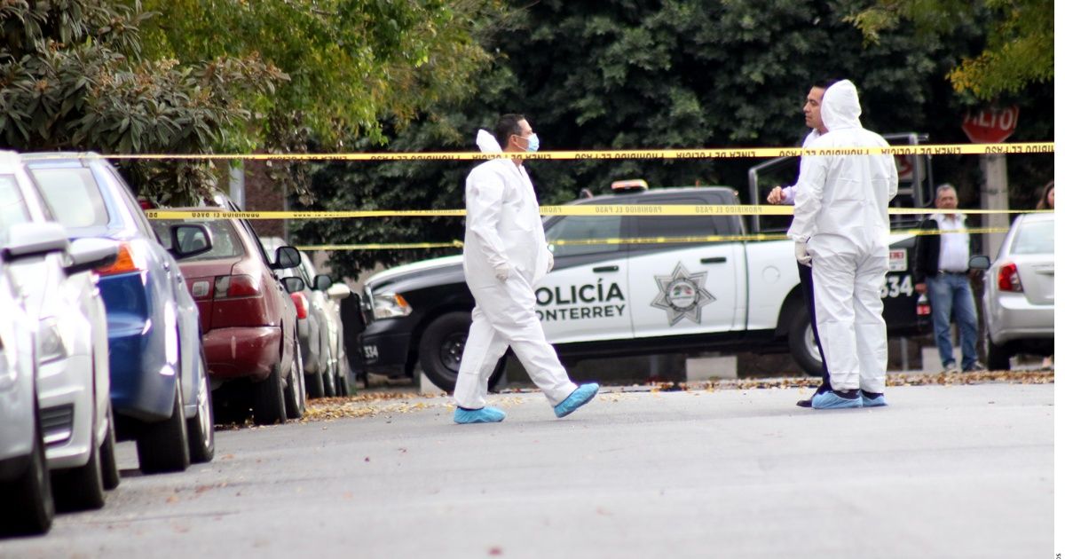 Por un maletín disparan y asesinan a empresario en México