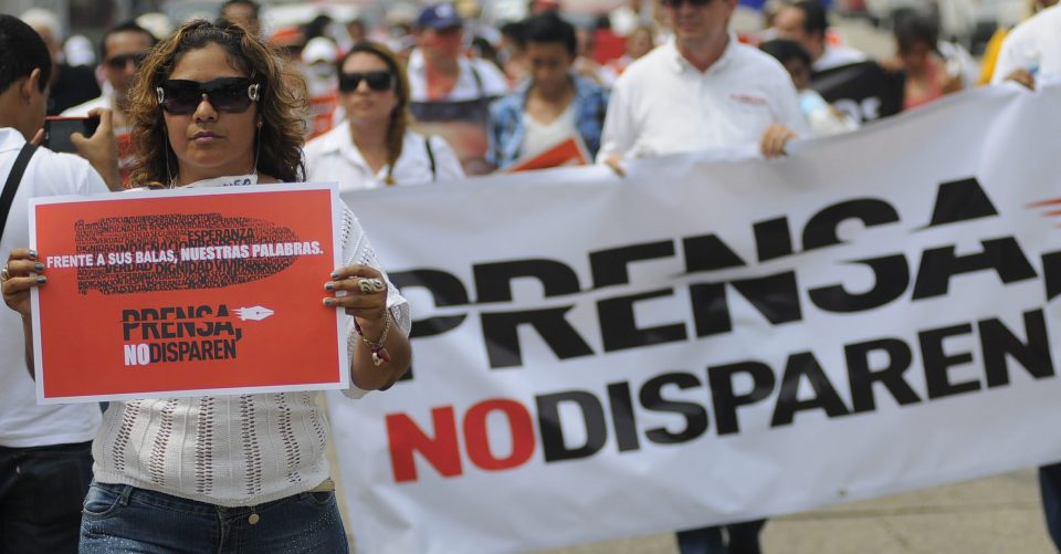 Artículo 19 exige a Oaxaca proteger a periodistas amenazados
