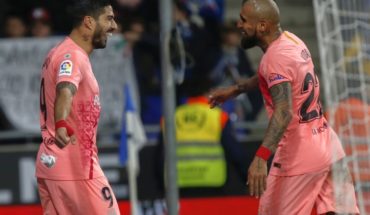 translated from Spanish: Barcelona with Vidal as owner vencieron Espanyol