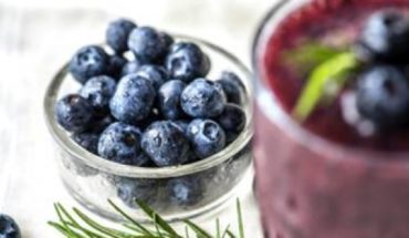 translated from Spanish: Blueberry and turmeric, the antioxidants in the summer
