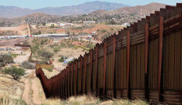 translated from Spanish: Cámara de Representantes de EU aprobó la financiación del muro fronterizo con México