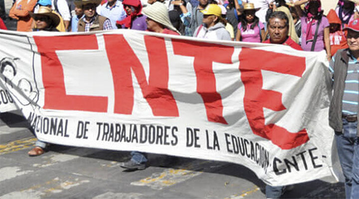 Educational sectors paralyzed work in Michoacan