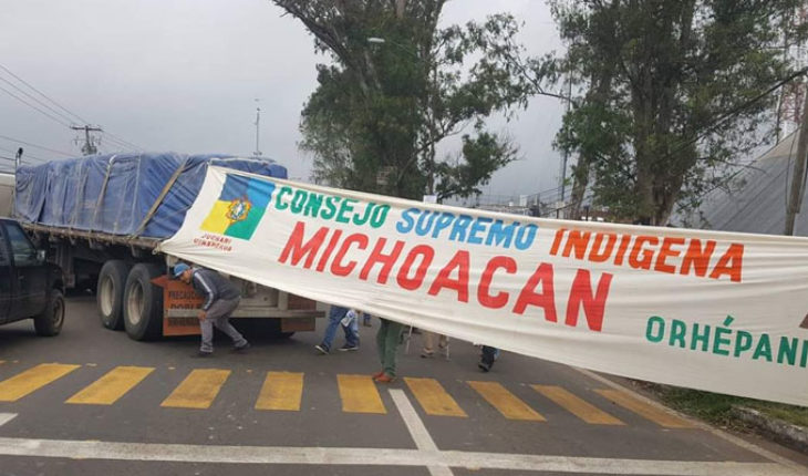 translated from Spanish: Michoacán Indigenous Supreme Council convenes to take roads and federal institutions.