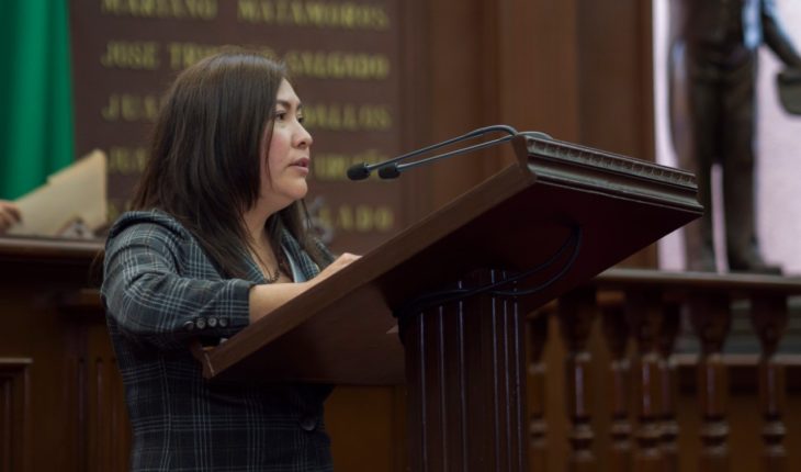 translated from Spanish: Laura Granados proposes to eliminate penalties on untimely payment of fees for services in Michoacán