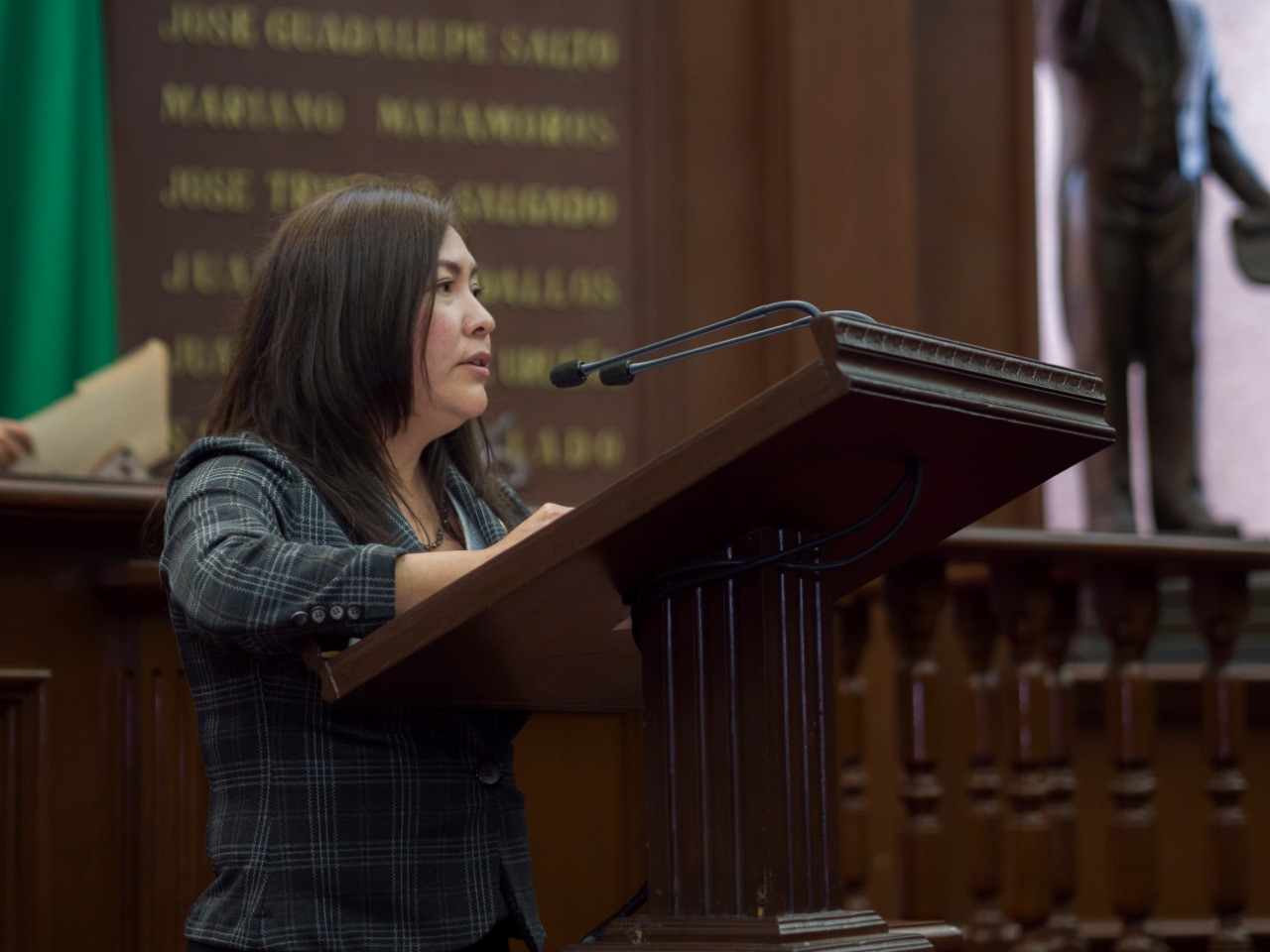 Laura Granados proposes to eliminate penalties on untimely payment of fees for services in Michoacán