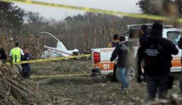 translated from Spanish: México: Muere en accidente de helicóptero la gobernadora de Puebla