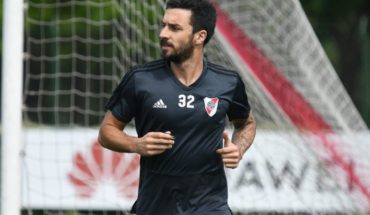 translated from Spanish: Nacho Scocco recibió el alta y jugará el Mundial de Clubes