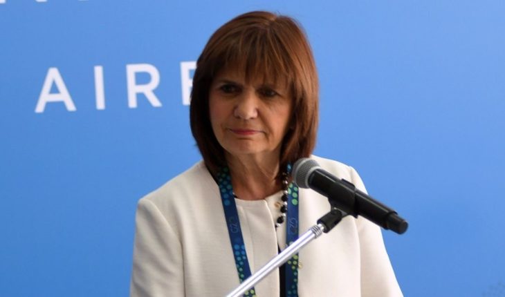 translated from Spanish: Patricia Bullrich pointed out how many detainees left the March against the G20