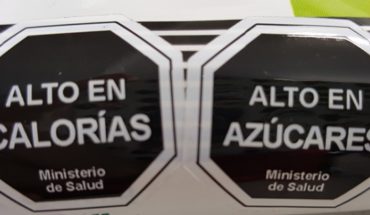 translated from Spanish: Read the label: what lies behind the struggle of black seals