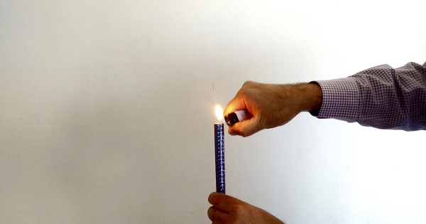Sernac y Coaniquem advierten riesgos de “velas bengala”