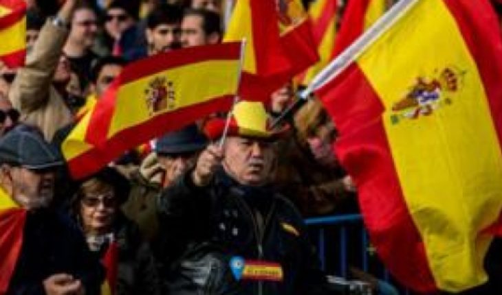 translated from Spanish: Spain: what Vox, the first far-right party which becomes a Parliament Spanish in the last 36 years (and why it generates controversy)