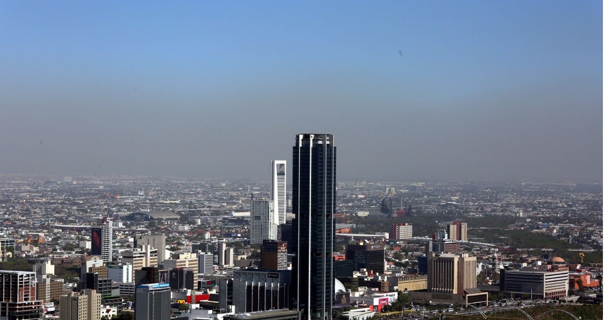 Alertan por mala calidad del aire en Nuevo León