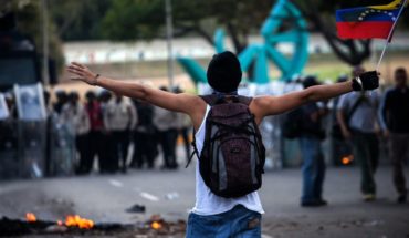 Ante otro día de protestas, Trump recomendó no viajar a Venezuela