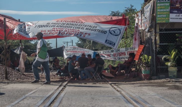 CNTE acuerda liberar vías del tren, pero mantiene paro en Michoacán