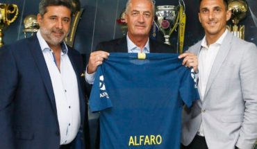 El cruce entre Gustavo Alfaro y un periodista en su presentación como nuevo técnico de Boca
