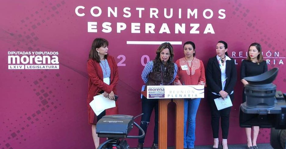 Legisladoras acusan violencia de género en Colima