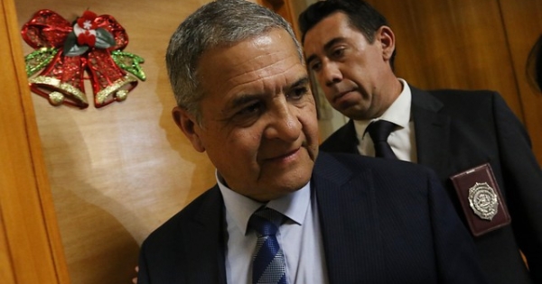 Ministro Carroza la echa la culpa a Interpol por la confusión con Pablo Muñoz Hoffman
