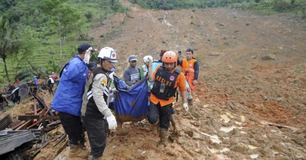 At least 9 dead and 34 missing in landslide in Indonesia