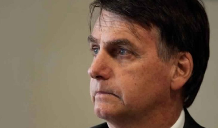 translated from Spanish: Bolsonaro enters the hospital for a new surgery after attack