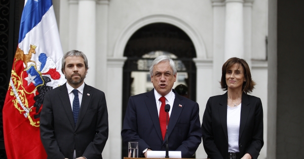 Cubillos operation: the dilemma of La Moneda to install to the Minister of education in the Segpres