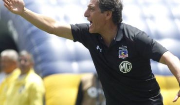 translated from Spanish: Mario Salas after the defeat to UC: “Colo Colo cannot be dependent Valdivia”