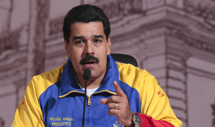 translated from Spanish: Nicolas Maduro breaks diplomatic relations with the United States
