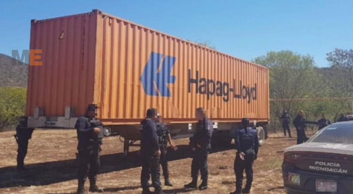 Recover two stolen containers and semi-trailer, in en lazaro cardenas Lazaro Cardenas