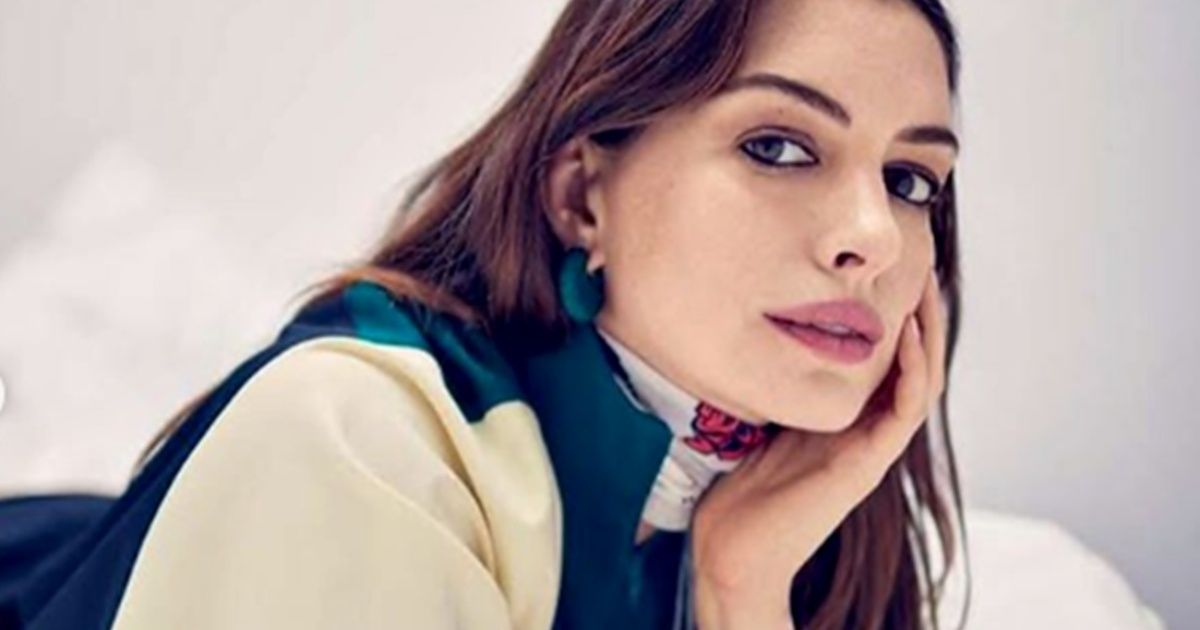 Why Anne Hathaway decided to stop drinking for the next 18 years?