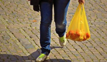 Desde hoy Chile es el primer país en latinoamérica que prohibe bolsas plásticas en el comercio