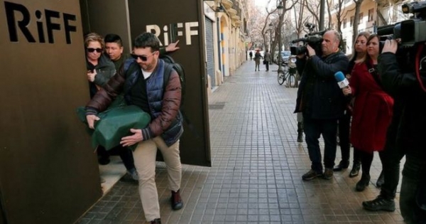 España: muere una mujer y otras 28 personas sufren vómitos tras comer en restaurante con una estrella Michelin