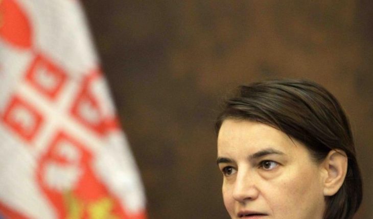 La pareja de la primera ministra de Serbia da a luz a un niño