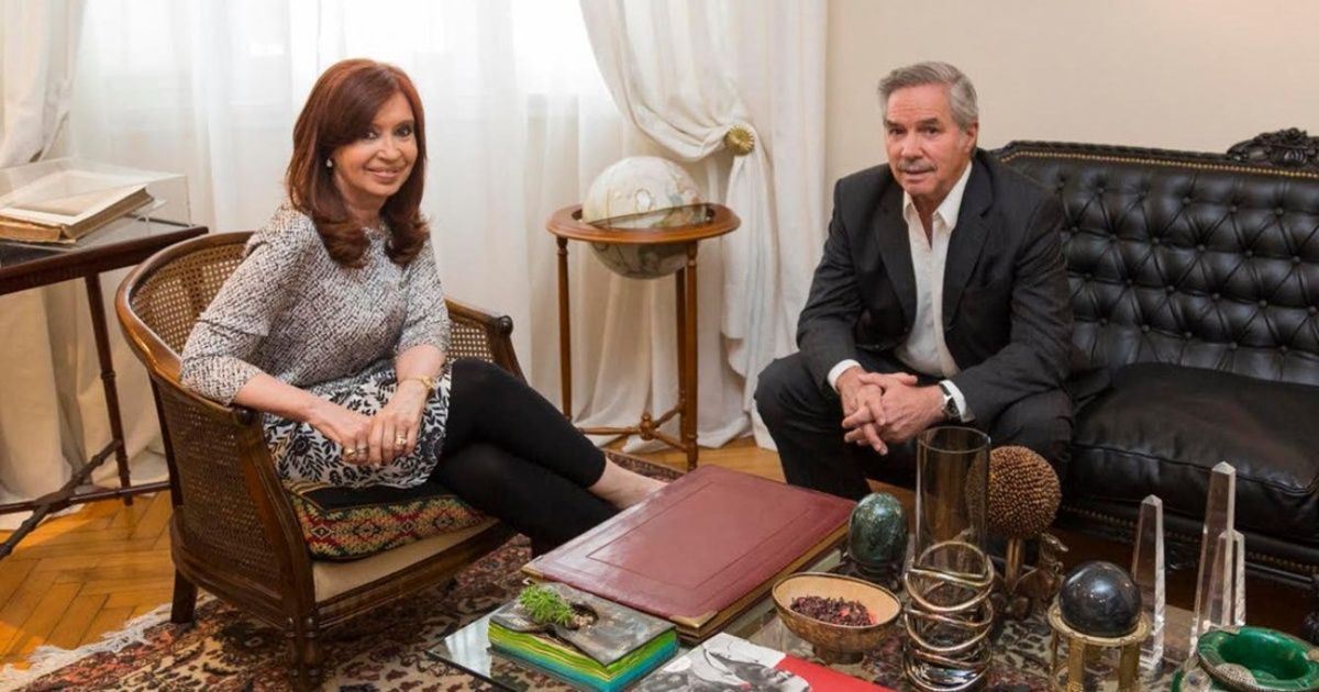 "Le pedí una reunión a Cristina": Felipe Solá se juntó con la ex presidenta