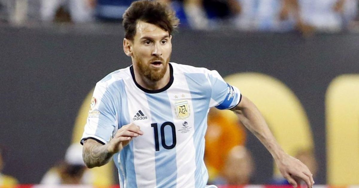Messi podría vestir otra vez la celeste y blanca