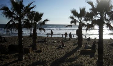 Multan a propietarios de fundos en playas cercanas a Pichilemu por cerrar paso a la playa