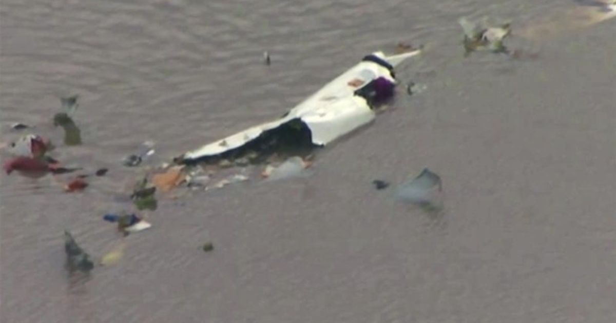 Recuperan dos cadáveres tras desplome de avión en Texas