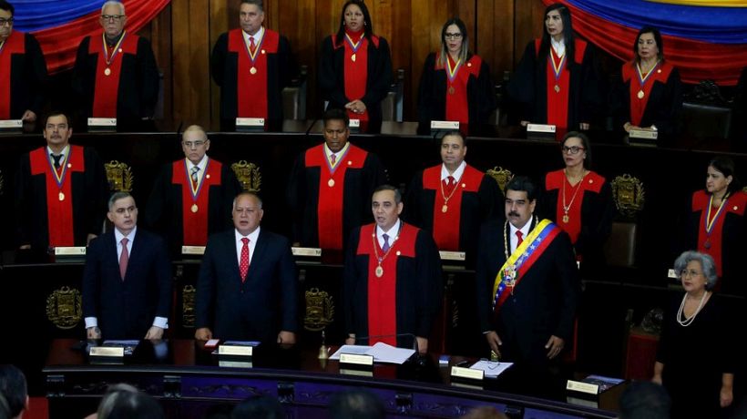 Un general de las Fuerzas Aéreas reconoció a Guaidó como presidente de Venezuela