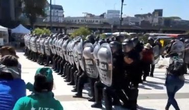 Video: Incidentes con la policía por “verdurazo” en Constitución