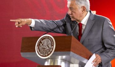 translated from Spanish: AMLO defends his Cabinet and is presumed to transparent