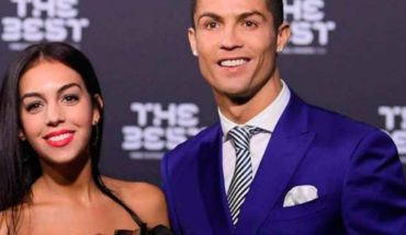 translated from Spanish: Cristiano Ronaldo y su novia planean nuevo negocio de trasplante capilar