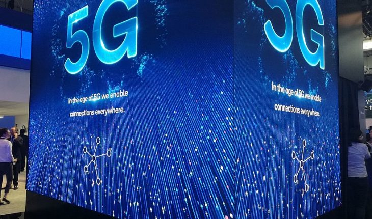 translated from Spanish: El Gobierno anunció licitación para la red 5G en Chile