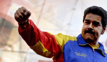 translated from Spanish: Maduro anunció el cierre total de la frontera con Brasil